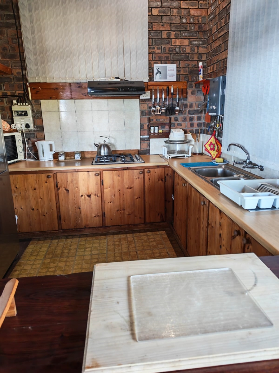 4 Bedroom Property for Sale in Bettys Bay Western Cape